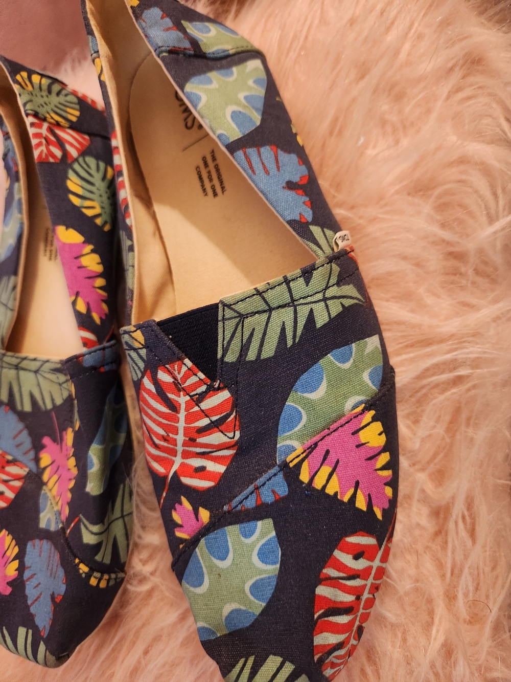 Toms Navy Slip-On Flats with Multicolor Tropical Leaf Print